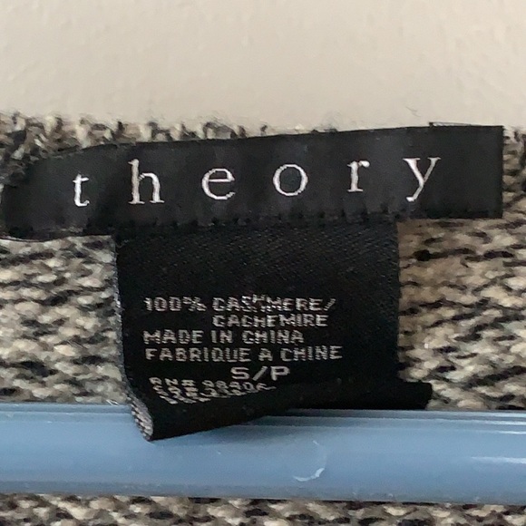 Theory Cashmere Deep V-Neck Sweater S - Picture 3 of 7